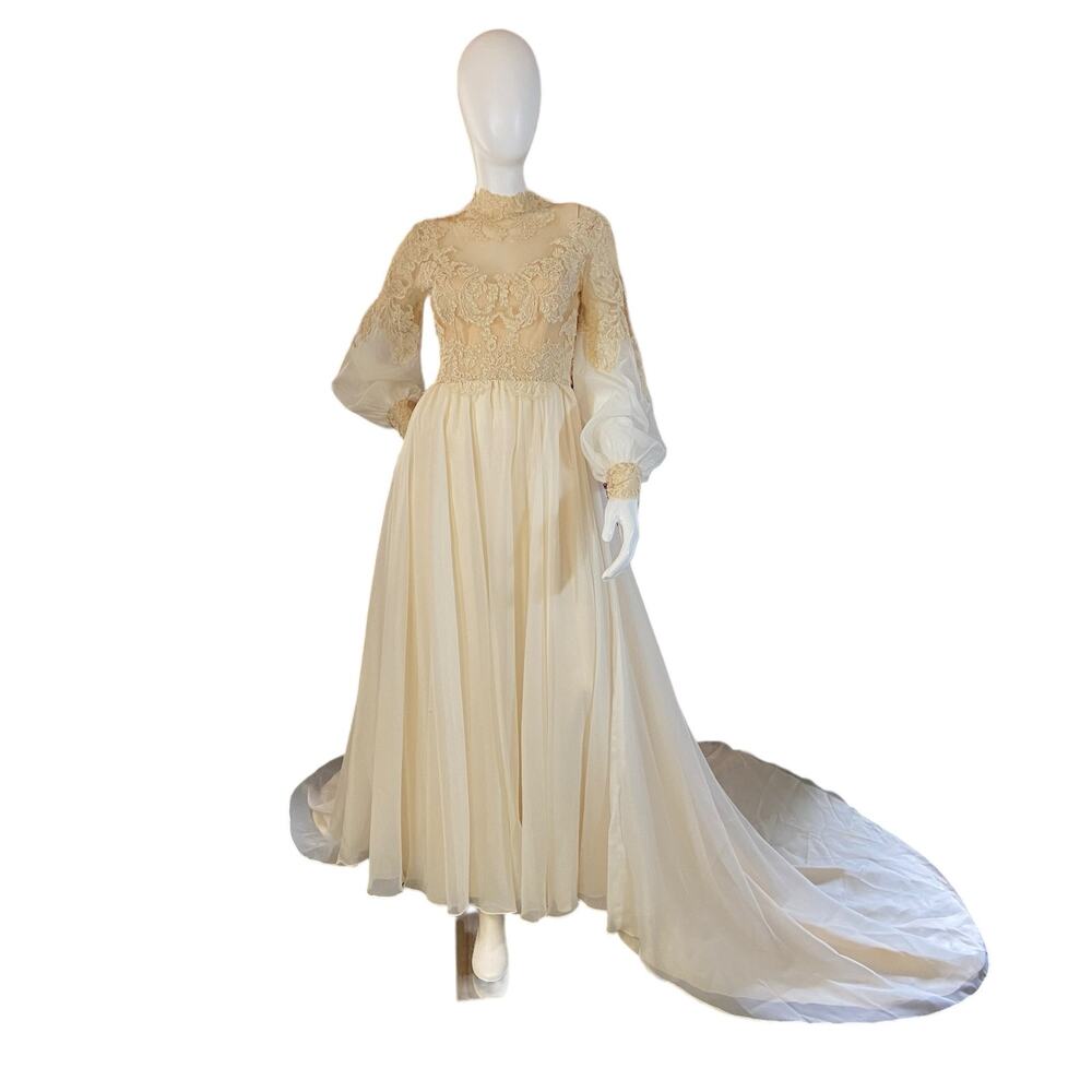 Vintage 1960s Wedding Dress Lace Illusion Bishop Sleeve Gown Union Made Bridal